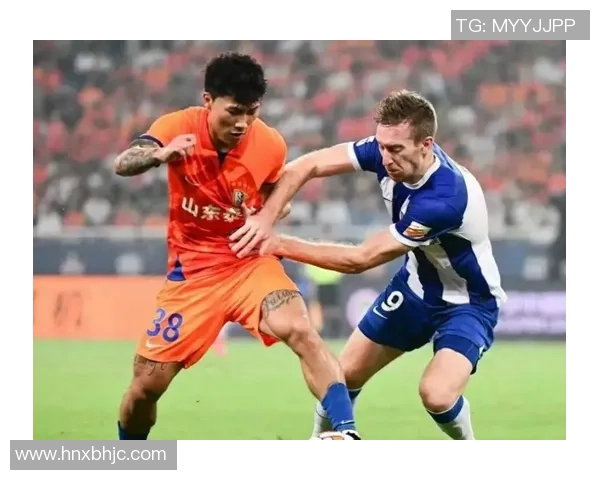 中国足球崛起新星崭露头角未来之星肩负重任奋力拼搏图腾